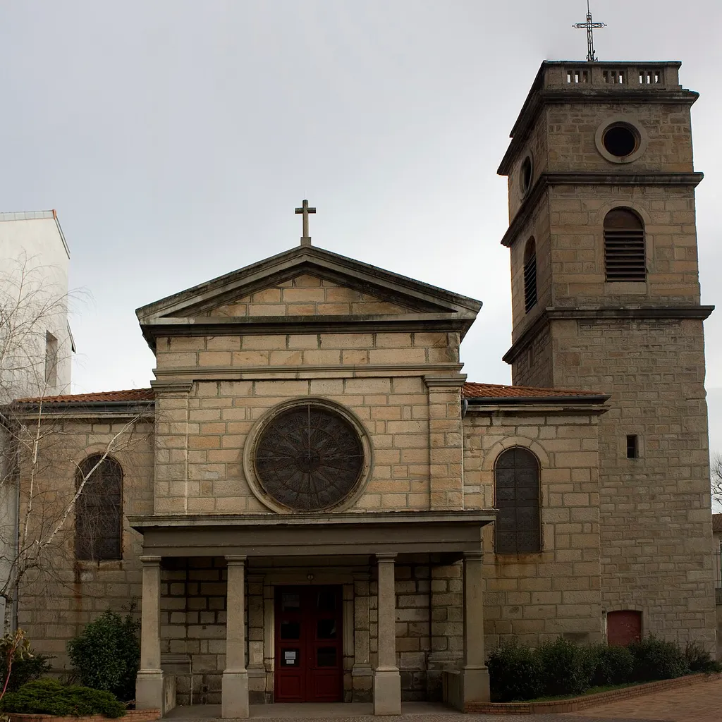 Facade of the Church of Valbenoîte (17th c.). (Only the nave and the apse (13th c.) are listed as Historic Monuments)