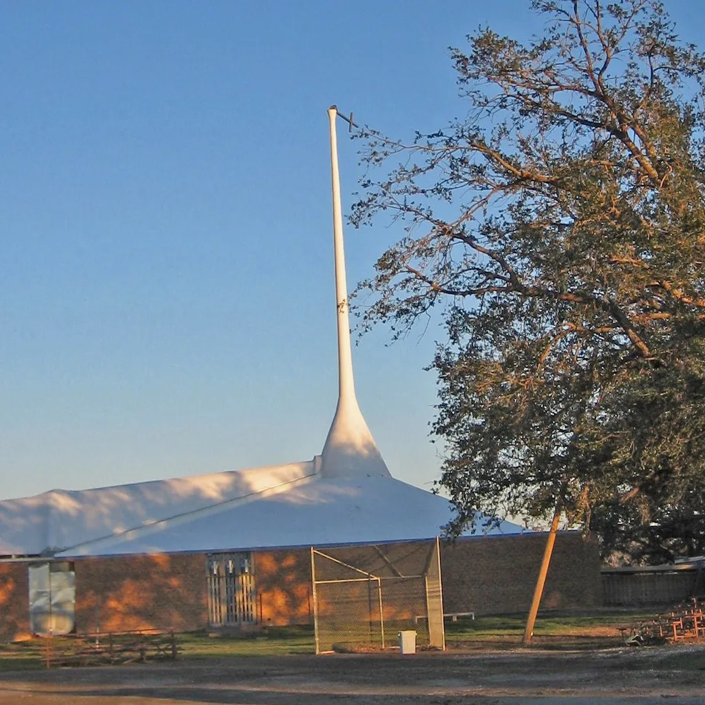 Brightened and squared version of ʽ7WardBrokeSteeple.jpgʼ