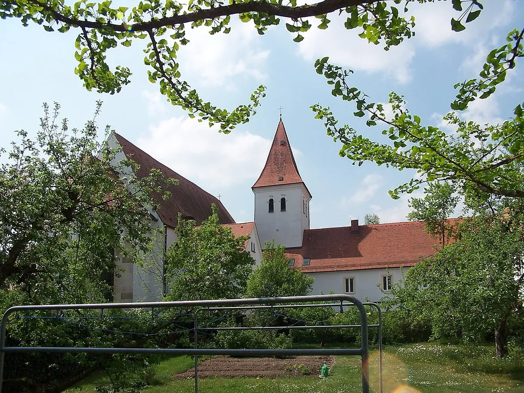 Langquaid, Paring 1. Katholische Pfarrkirche, ehem. Augustinerchorherren-Stiftskirche St. Michael.