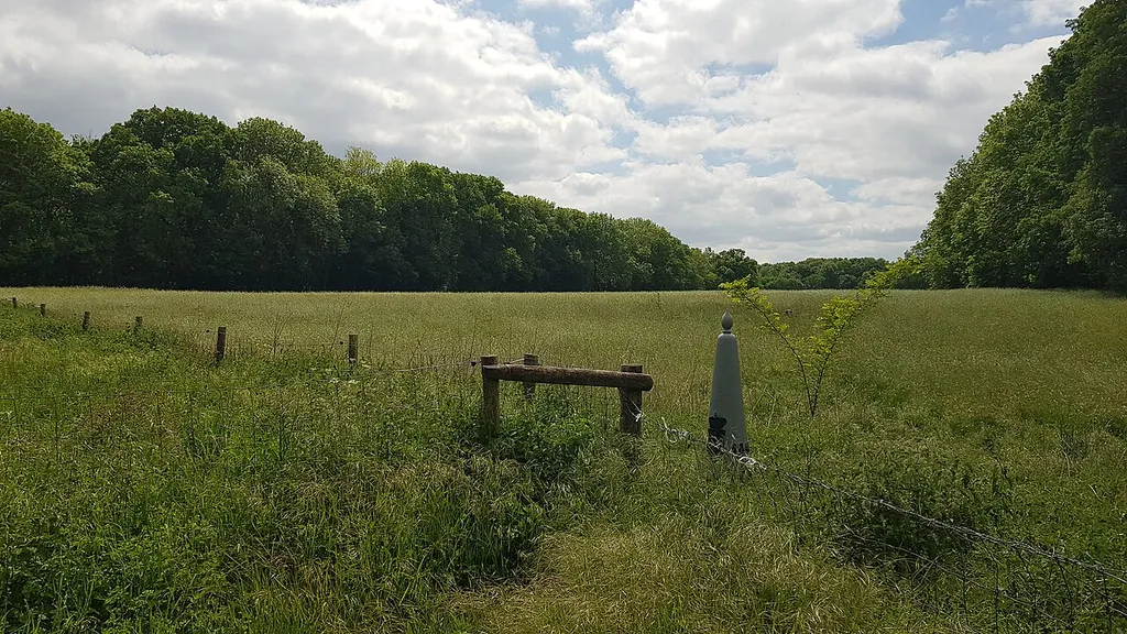 Belgium-Netherlands boundary stone no. 54