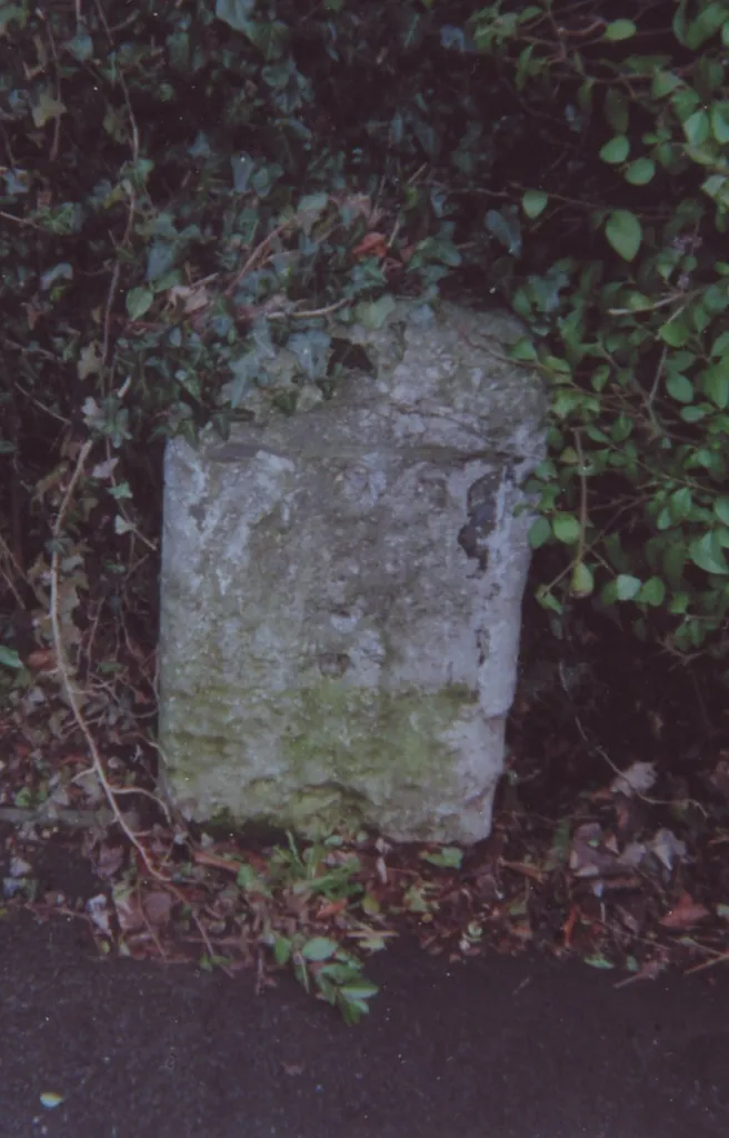 Old Milestone on London Road, Sevenoaks