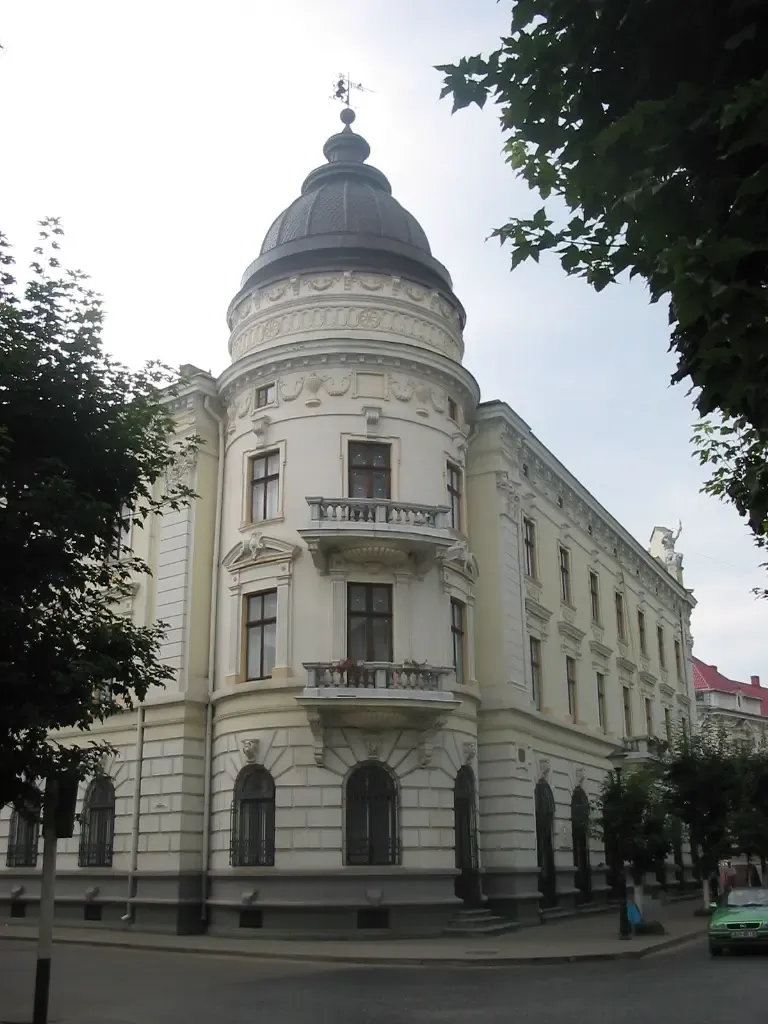 National Museum of Hutsulshchyna and Pokuttya Folk Art