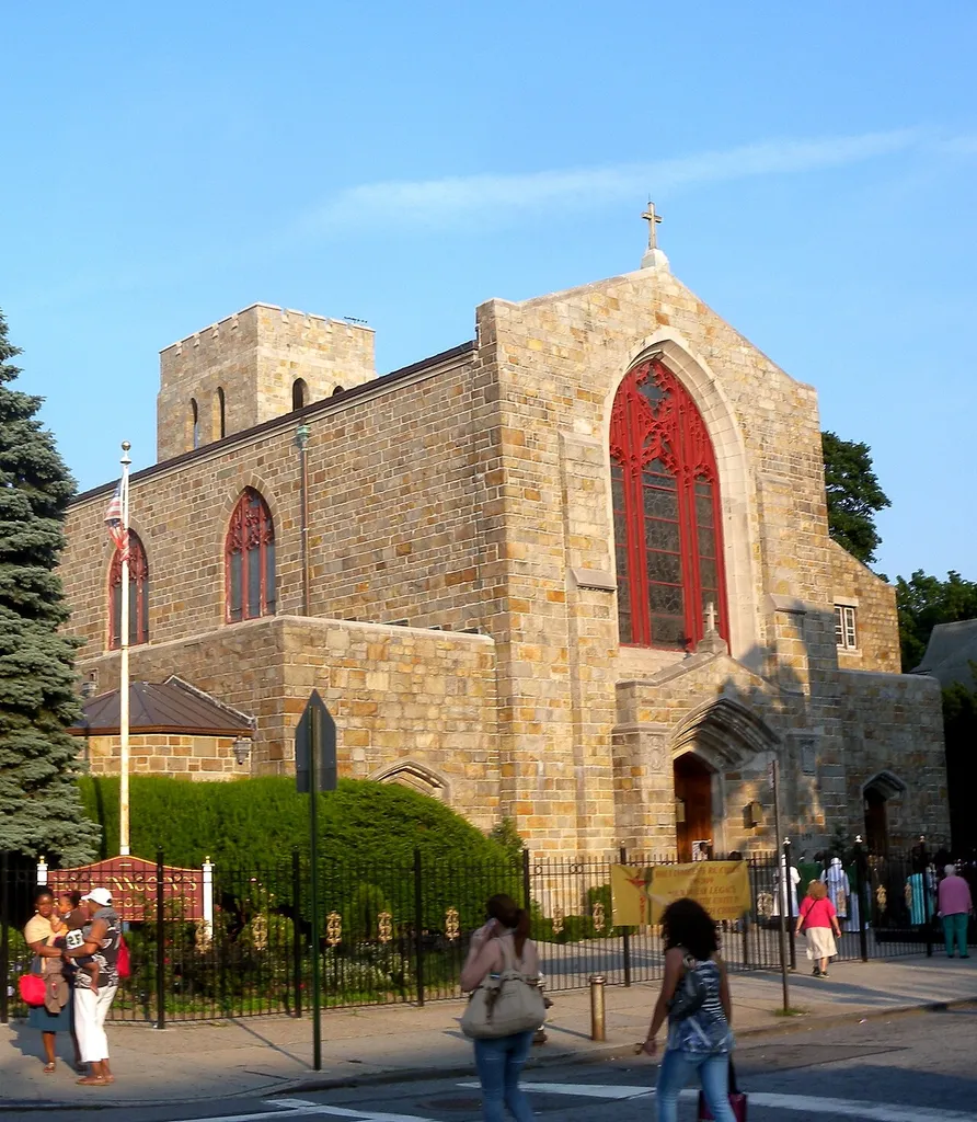 Looking southeast across Beverly and 17th at Holy Innocents on a sunny late afternoon.