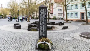 Mahnmal zum Gedenken an die Fürther Sinti