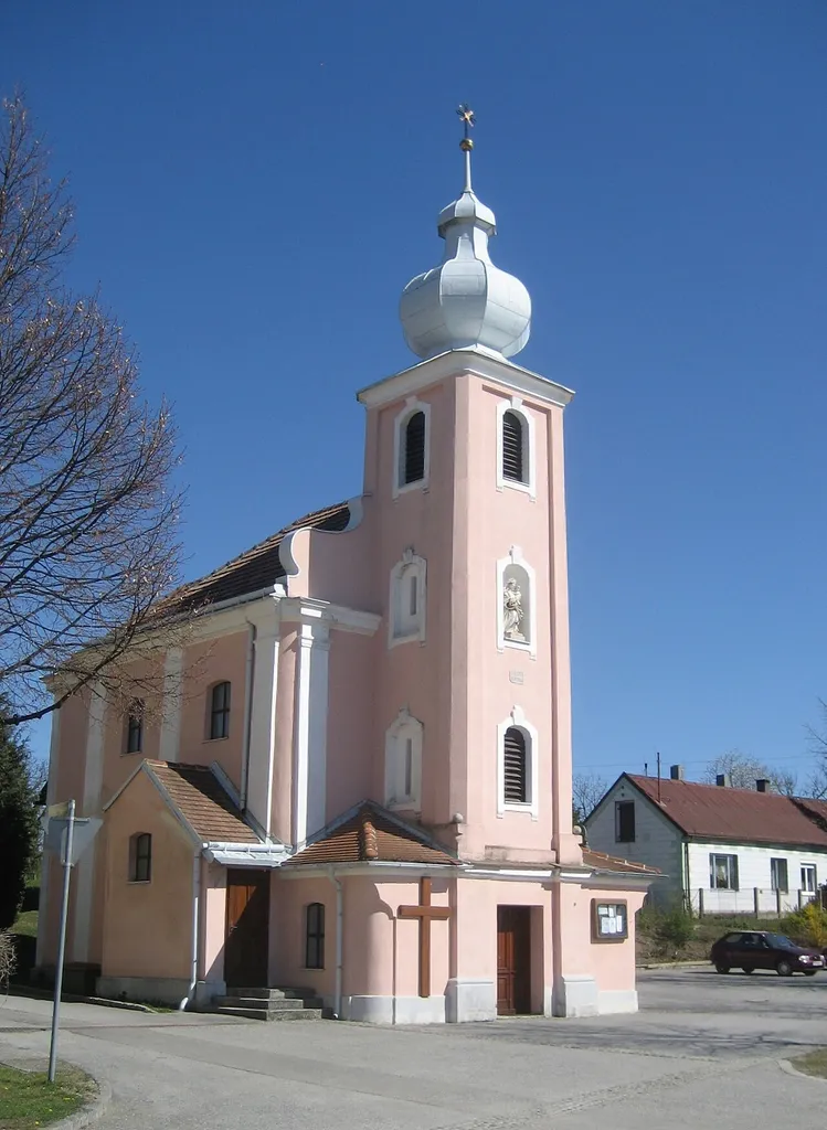 Kirche in Frättingsdorf in Niederösterreich