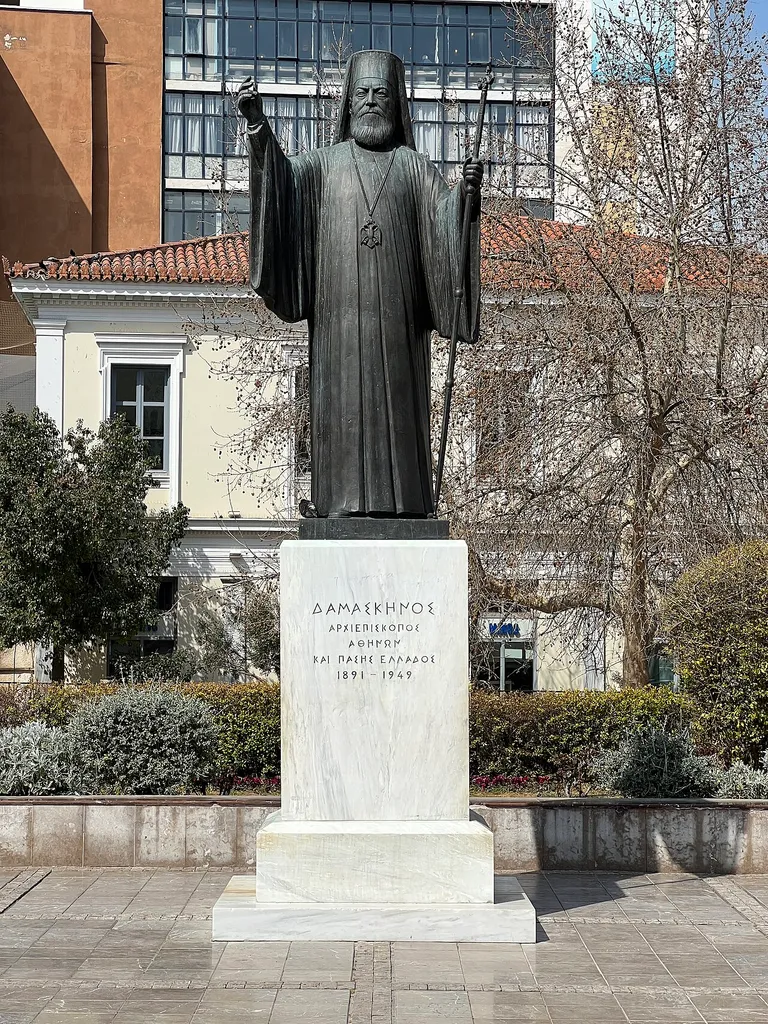 Damaskinos (statue)