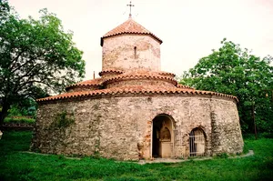 Dzveli Gavazi church