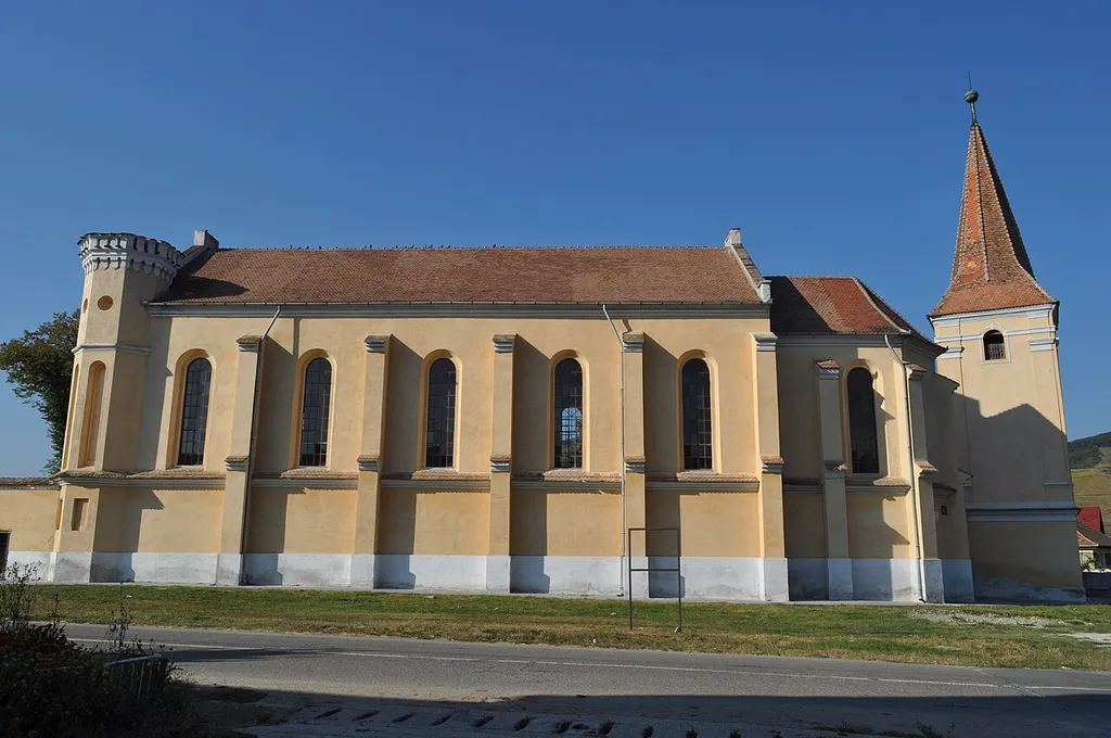 Fortified church in Mănărade, Alba