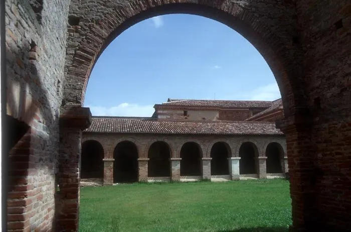 Belleperche abbaye