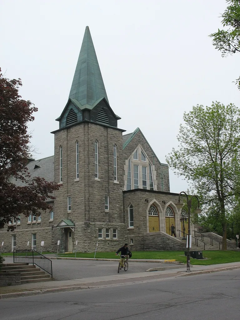 A church at Boulevard St Joseph in Gatineau, Quebec.