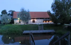 Uue-Kastre Castle
