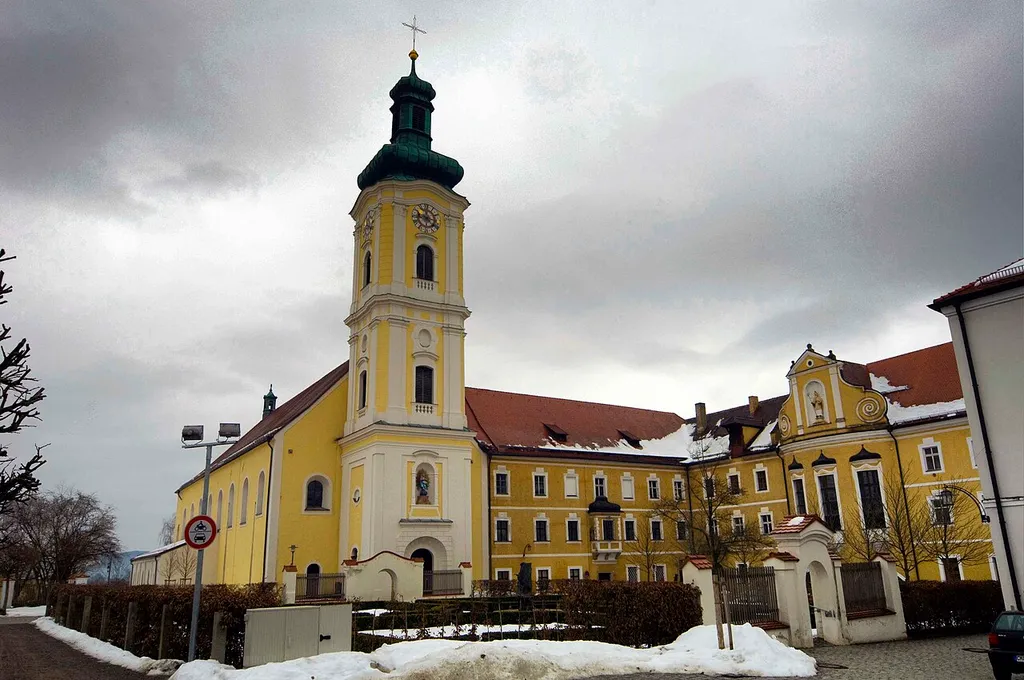 Kirchenansicht Kloster Walderbach, Bayern
