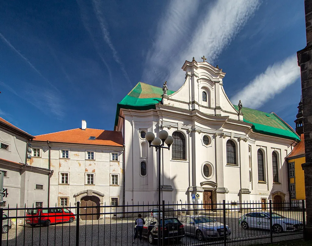 Cheb Františkánské náměstí
