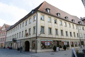 Johann-Sebastian-Bach-Platz 20; Kronenstraße 1a