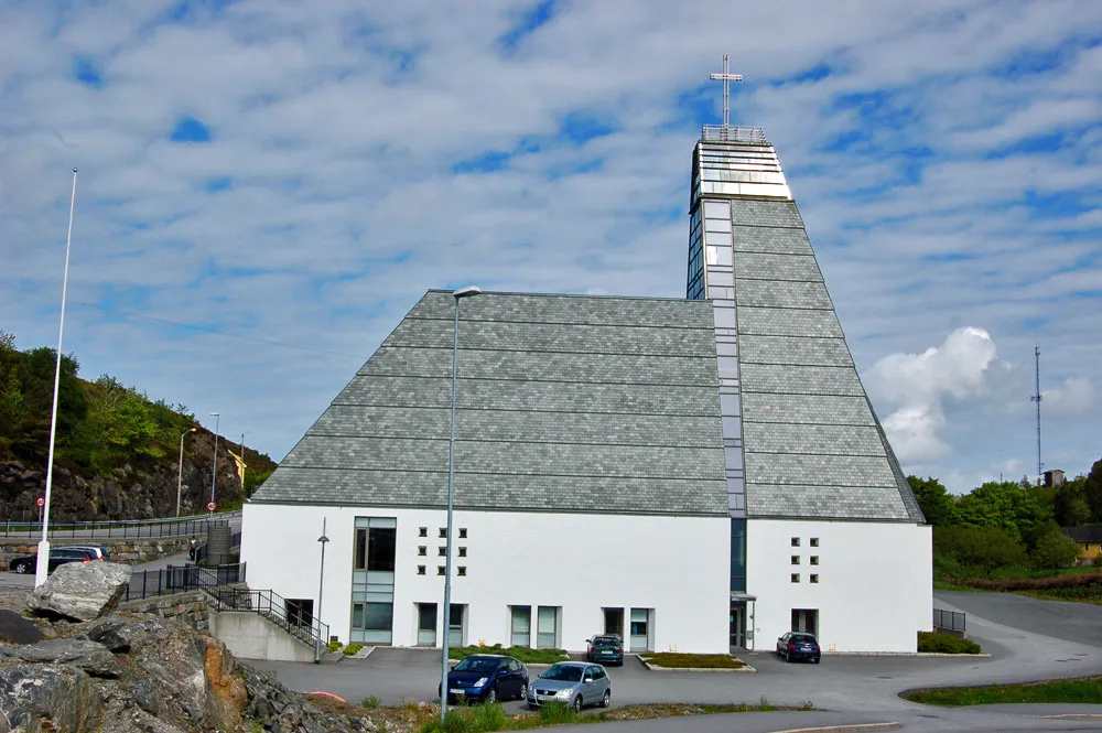 Herøy kirke
