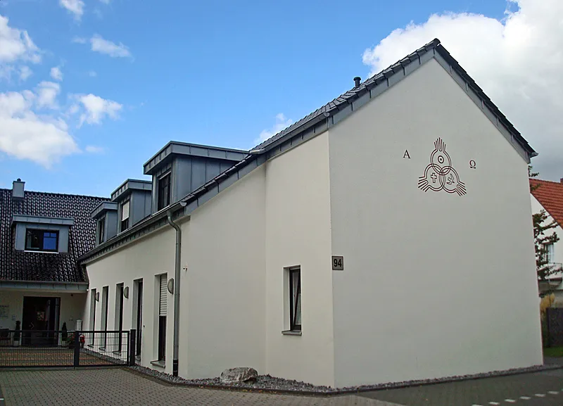 ehemalige Trinitatiskirche (bis 2007) in Gütersloh, heute Pflegewohngemeinschaft