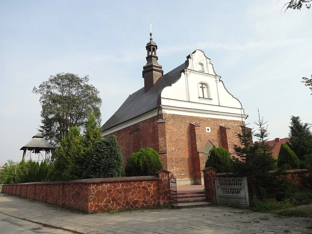 Secemin ul. Kościelna 3 - rzymskokatolicki kościół parafialny pw. św. Katarzyny i Jana Ewangelisty, z najbliższym otoczeniem w granicach ogrodzenia, 1402, 1556-1558, 1 poł. XVIII w.