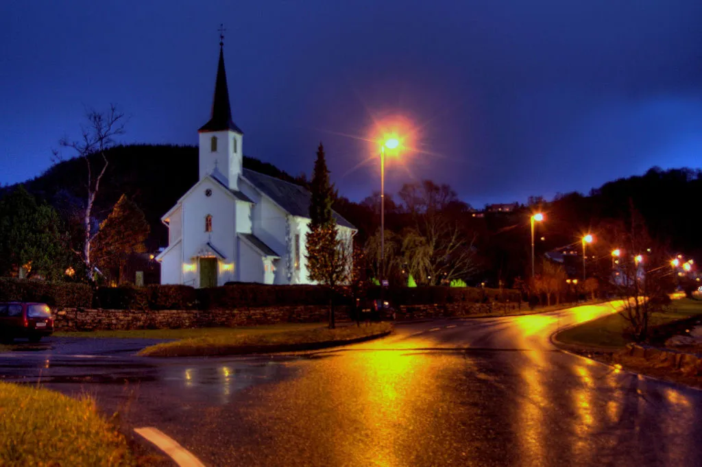 Askvoll church