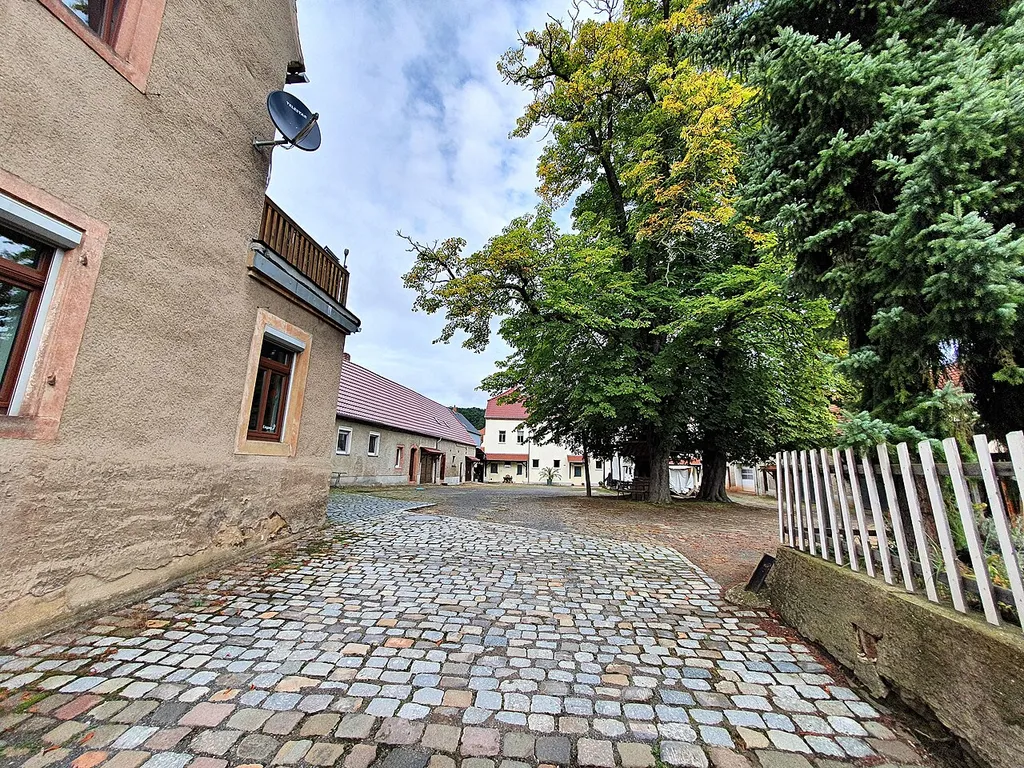 Bahnhofstraße 10a