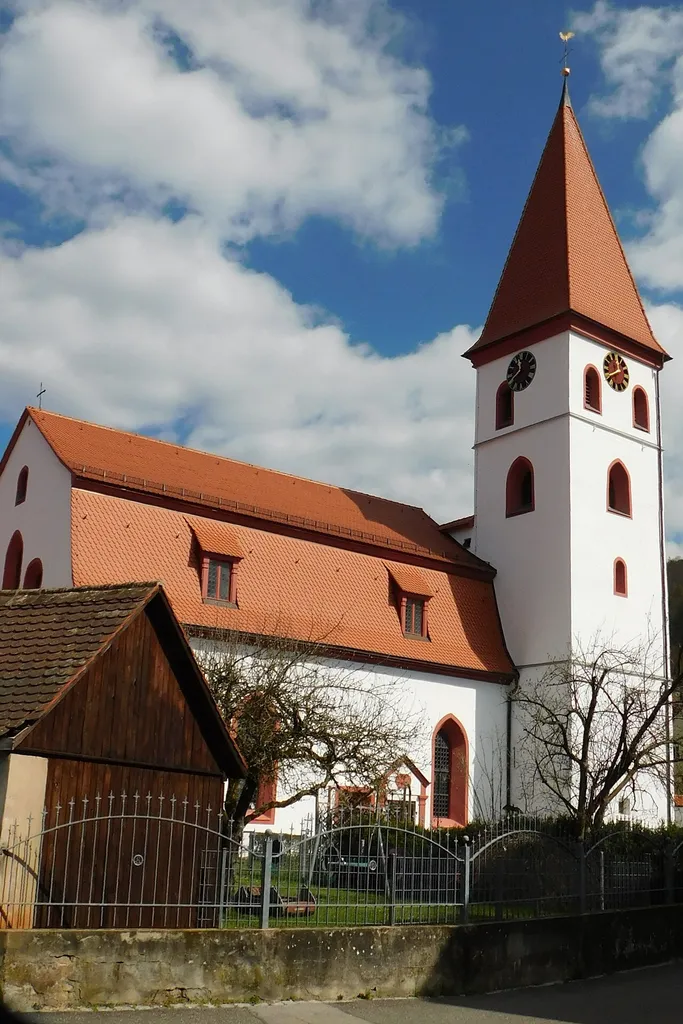 Die evangelische Pfarrkirche Sankt Maria und Georg in Happurg