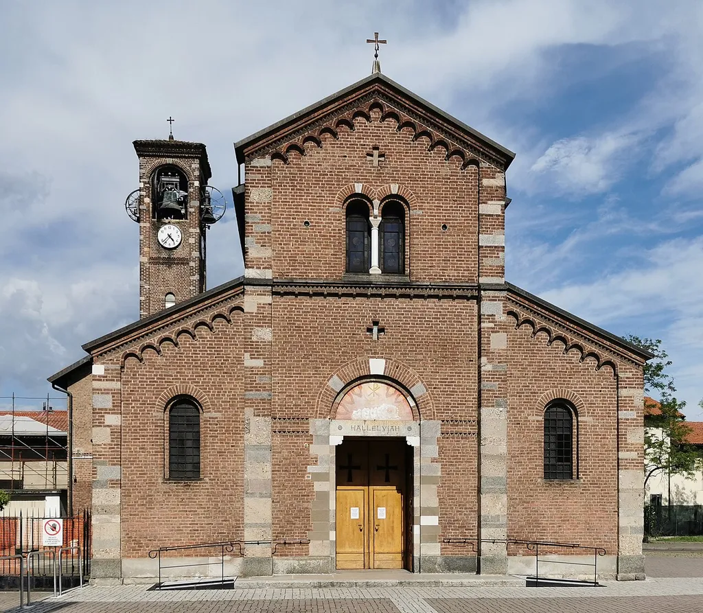 Chiesa di Santa Maria Nascente (Sesto San Giovanni) - facciata
