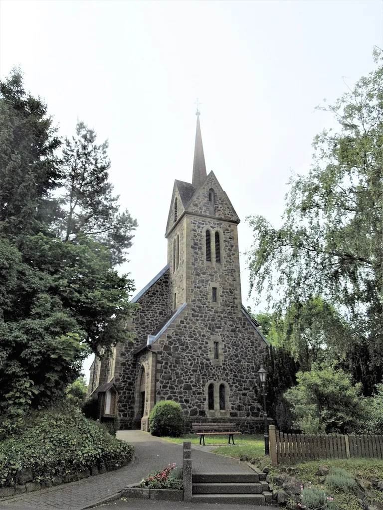 Hundsdorf, Dorfkirche