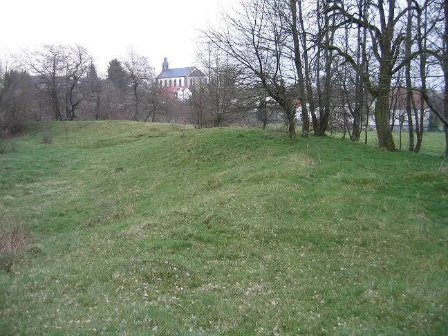 "Finkenburg" in Weiskirchen (Motte)
