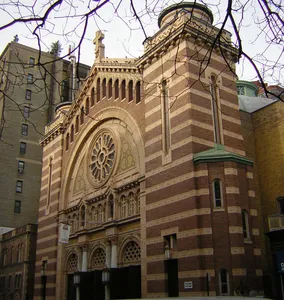 Holy Trinity Roman Catholic Church (Manhattan)