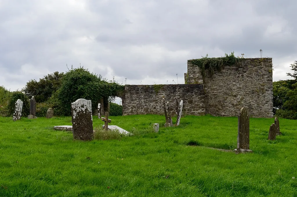 Buzzardstown Church &amp; Graveyard