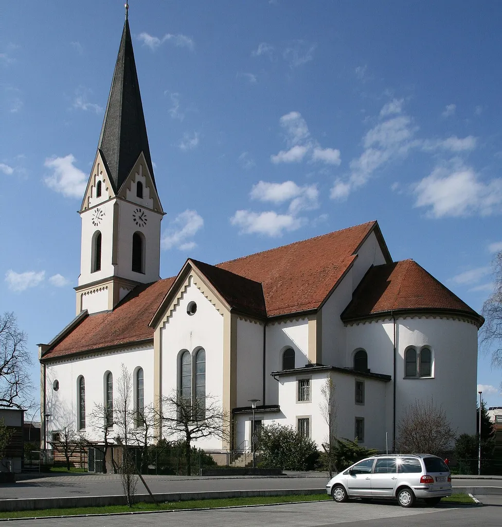 Pfarrkirche hl. Georg nach Plänen von Josef Anton Albrich und Alois Hagen erbaut 1878/79, in Lauterach (Vorarlberg), Vorarlberg.