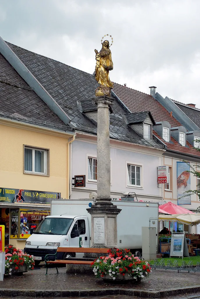 Deutschlandsberg, Steiermark, Österreich: Hauptplatz Marienstatue
