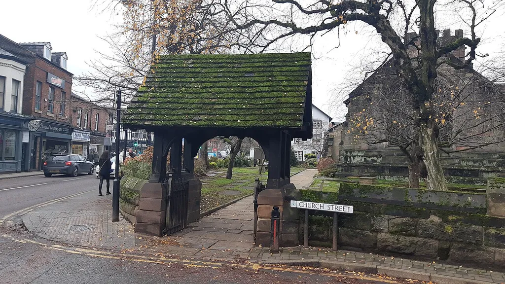 Lychgate to Church of St Mary (lychgate in Cheadle, Greater Manchester, UK)