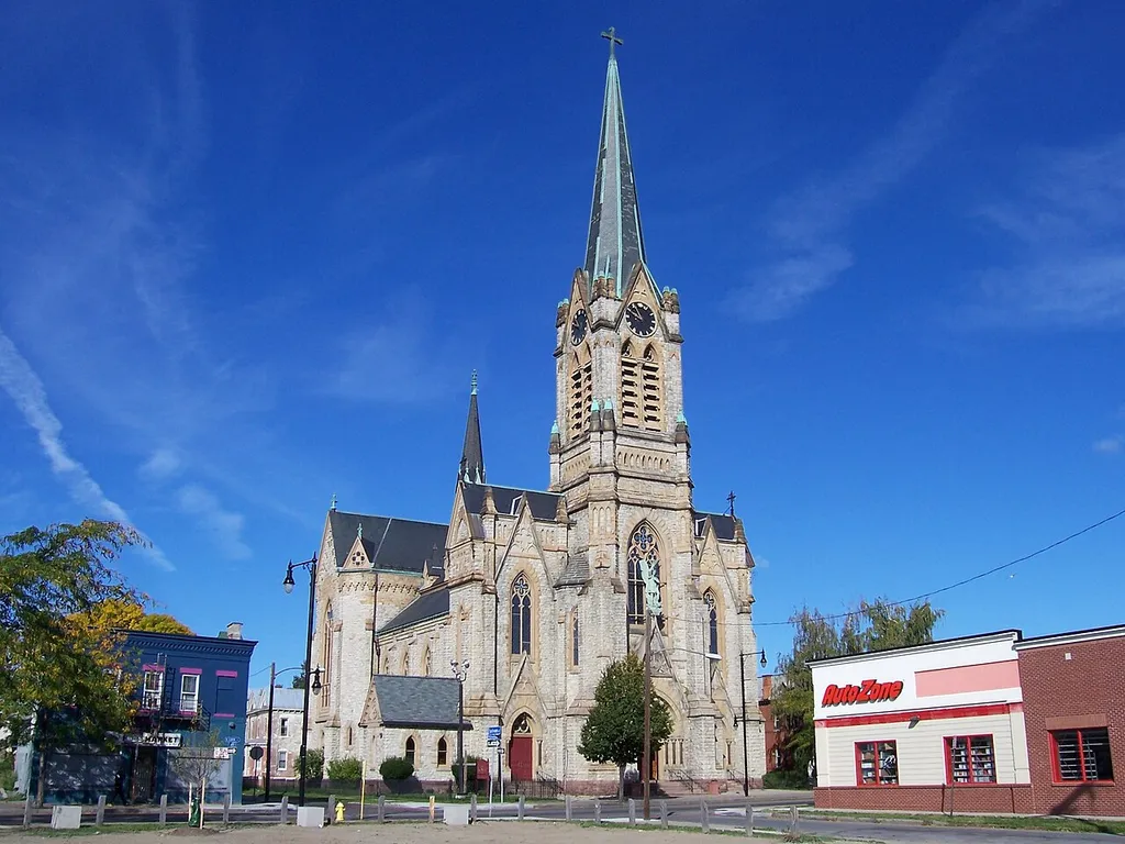 en:Saint Michael's Church (Rochester) as it appeared in 2010