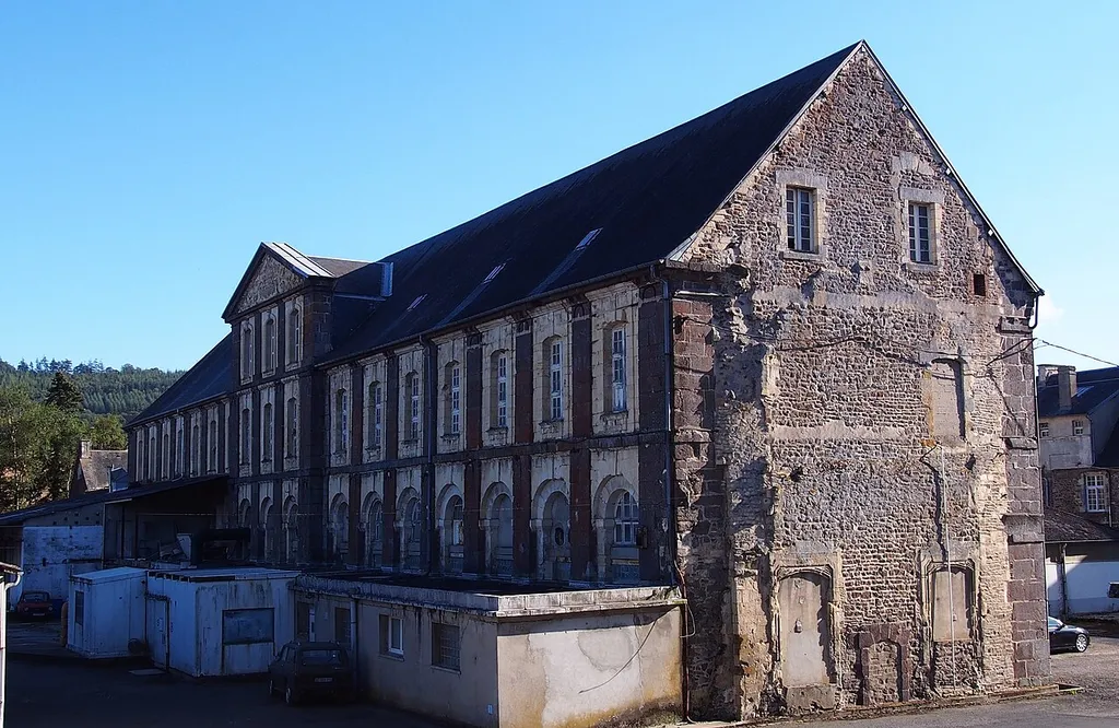 Aunay-sur-Odon (Normandie, France). L'abbaye.