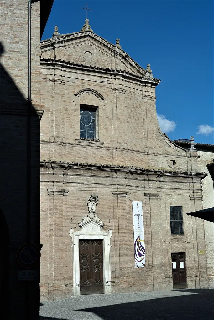 Main front of the Sant'Angelo in Vado Cathedral.