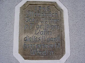 Inschrifttafel vom ehemaligen Kapuzinerkloster