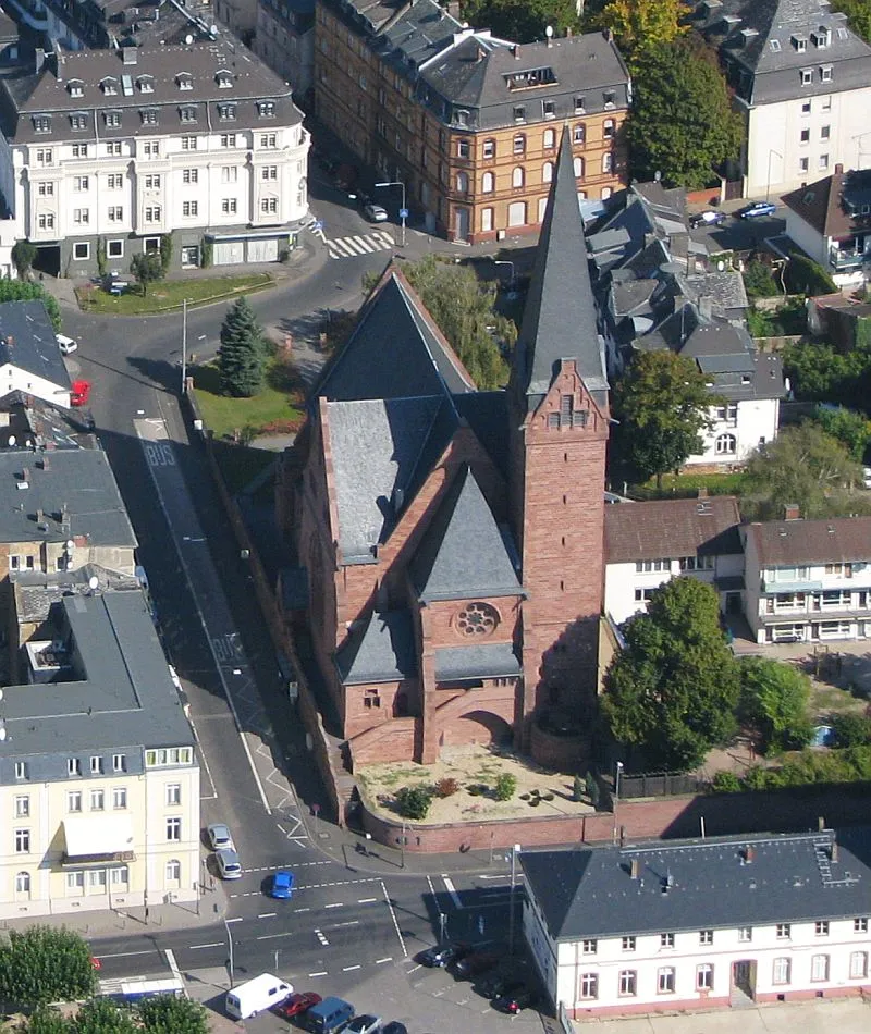 Luftbild Wiesbaden Oranier-Gedächtniskirche in Biebrich am Rheinufer Foto 2008 Wolfgang Pehlemann Wiesbaden IMG_0137