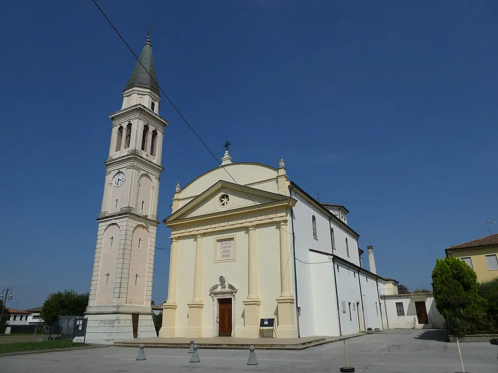Arino (Dolo, Veneto, Italy), Saint Michael church