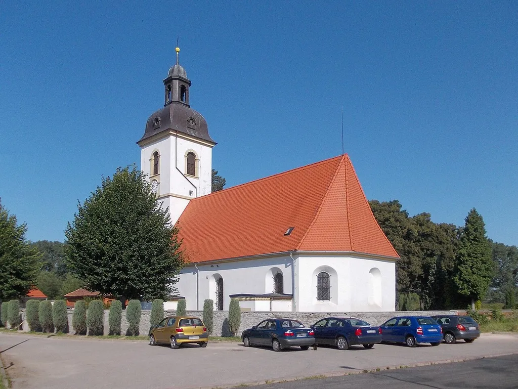 Kirche zur Unbefleckten Empfängnis in Sieniawka (Stadt Bogatynia)