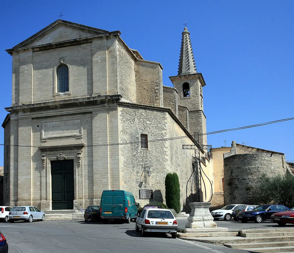the village of Caumont-sur-Durance (Vaucluse, France)