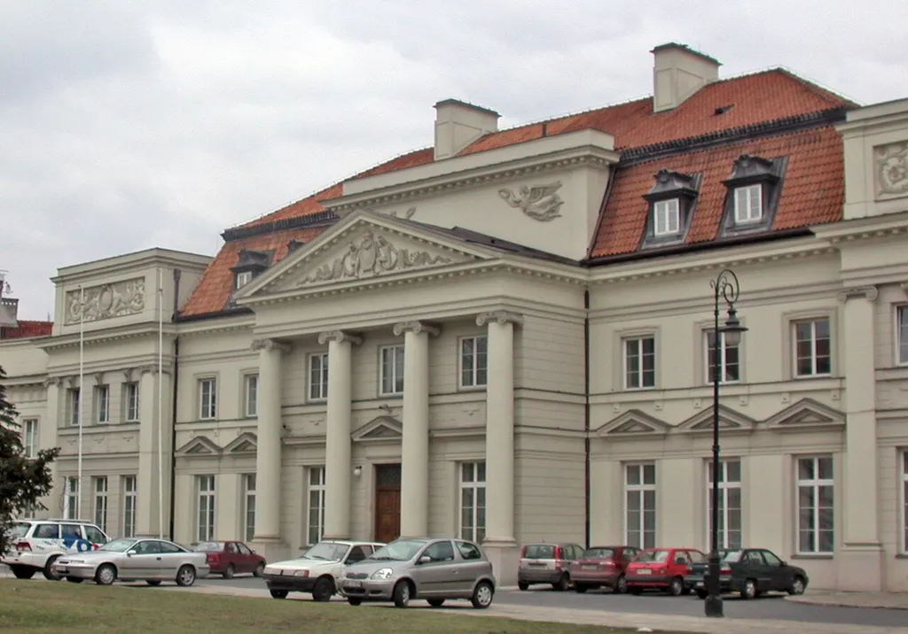 Varsavia, Palazzo del Primate (Pałac Prymaskowski) sulla via Senatorska.