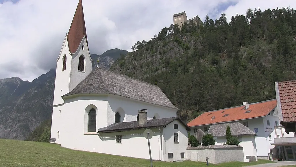 Kaplaneikirche Kronburg, Zams