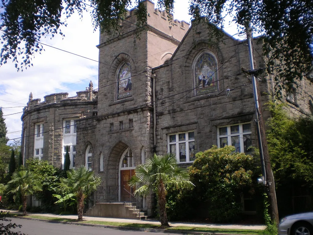 Staub Memorial Congregational Church (also known as Community Bible Fellowship and Sunnyside Congregational Church) in southeast Portland, Oregon in 2011