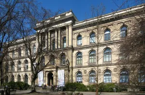 Museum für Naturkunde - Leibniz Institute for Evolution and Biodiversity Science