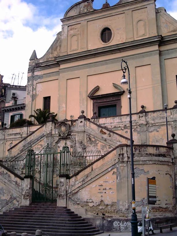 Facciata Santa Maria Apparente (Napoli)