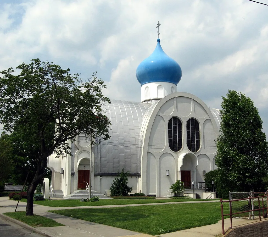Looking northeast at St Nicholas Russian Orthodox Church with its distinctive great blue onion dome on Clintonville Street in en:Whitestone, Queens on a sunny early afternoon