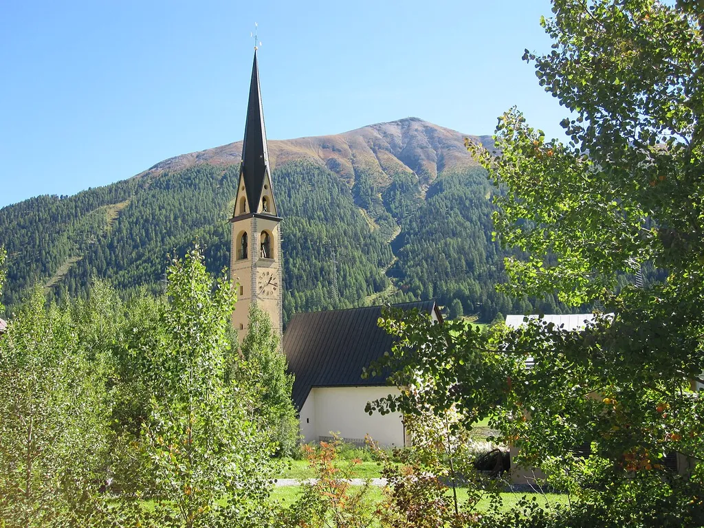 reformierte Kirche S-chanf (im Oberengadin, Kanton Graubünden)