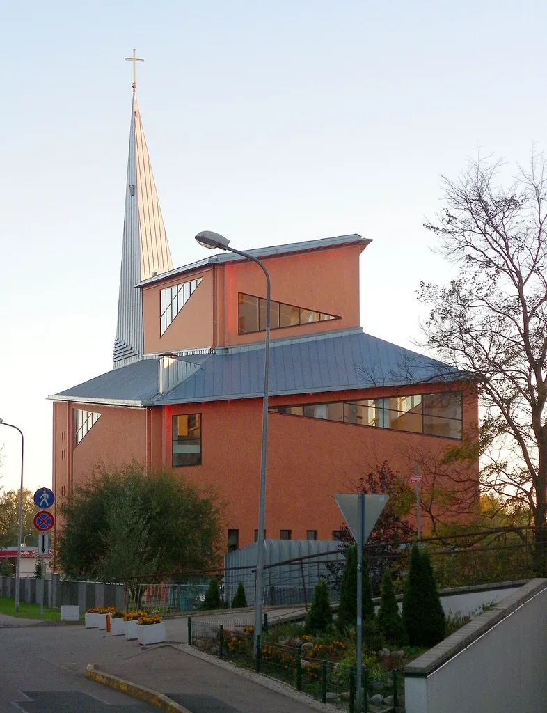 Rīgas Vissvētās Trīsvienības Romas katoļu baznīca Purvciemā