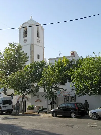 Kirche Santa Bárbara de Nexe