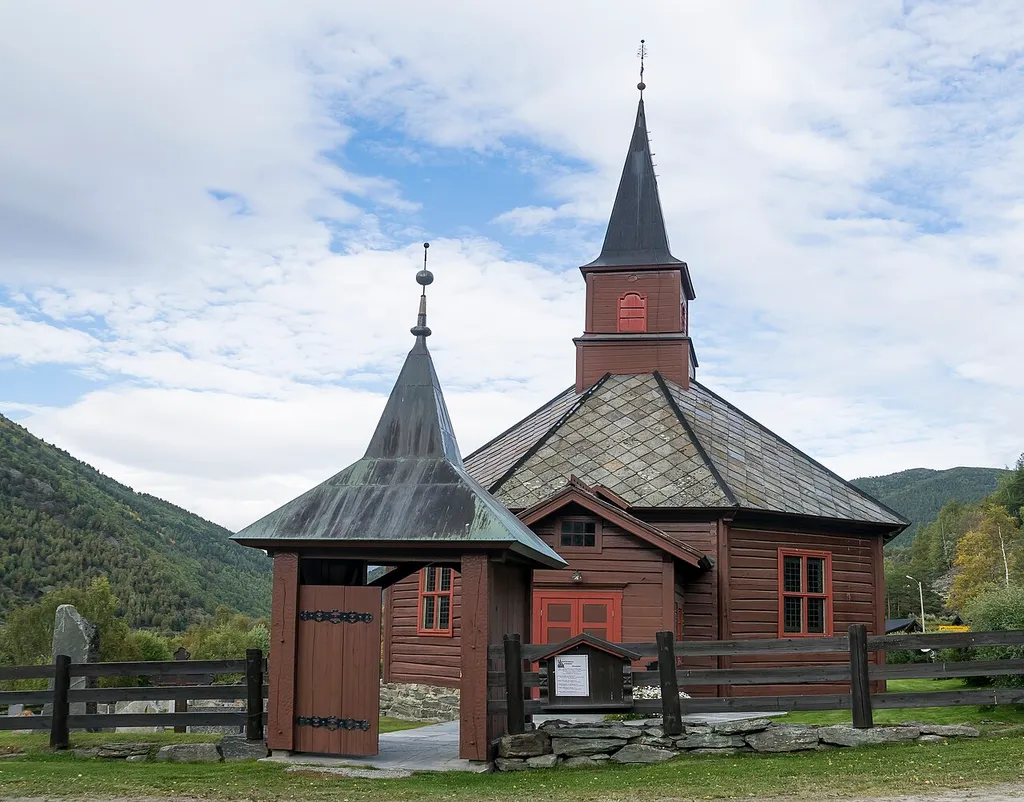 This is a photo of a monument in Norway, number: 84003 in the Norwegian Directorate for Cultural Heritage database.